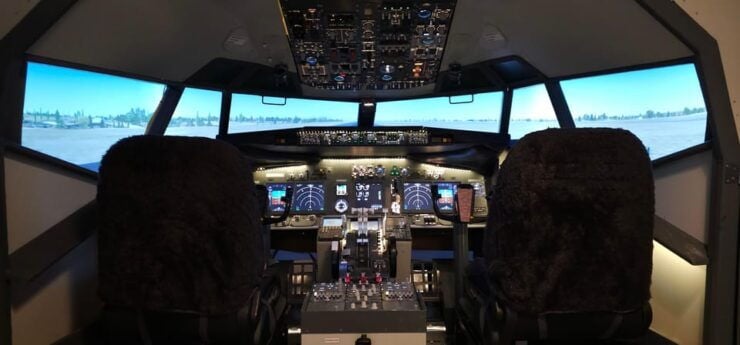 Boeing B737 Flight Simulator Frankfurt Airport - Instructor Qualifications