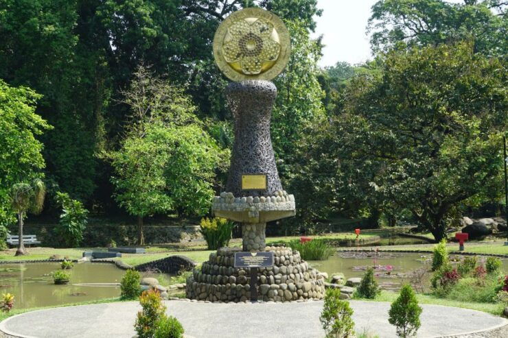 Bogor: Little Indonesia and Bogor Tour With Lunch - Tour Details and Logistics