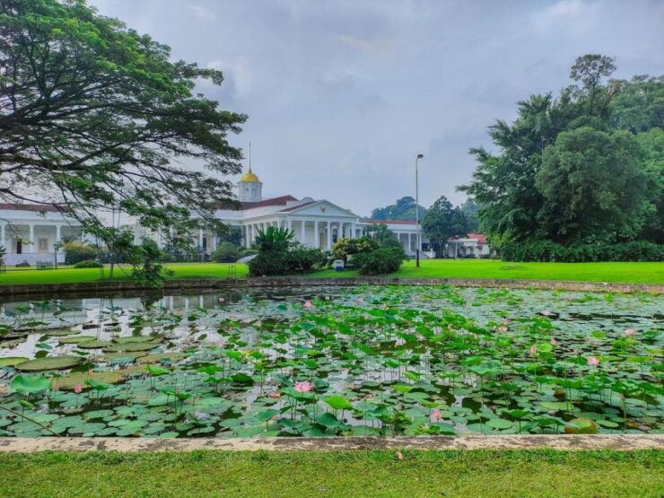 Bogor : Private Car Charter With Driver in Group by Van - Booking Details