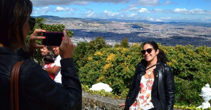 Bogota: All-In-One Private City Tour - Tour Duration and Language Options
