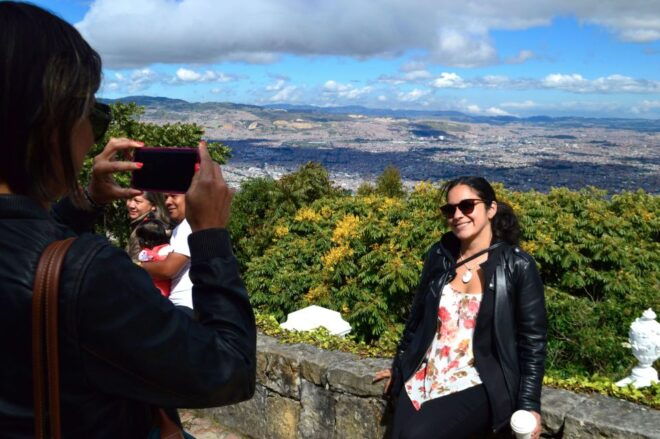 Bogota: All-In-One Private City Tour - Lunch and Cultural Exploration