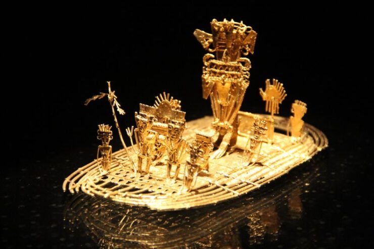 Bogotá Gold Museum: 3-Hour Guided Tour - Museum Collection Facts