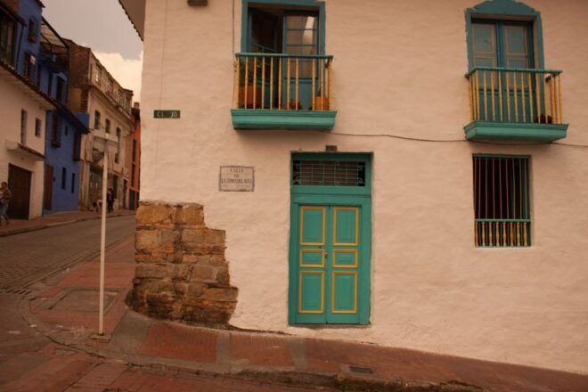 Bogotá: Grand City Tour With Monserrate, Usaquén and Lunch - Tour Experience