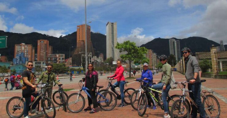 Bogota: Guided Bike Tour - Tour Duration and Language Options