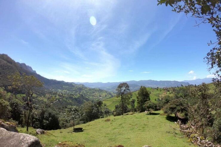 Bogotá: La Chorrera Waterfall Guided Hike With Lunch - Good To Know