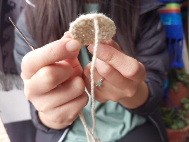 Bogotá: Traditional Colombian Bag Craft Workshop With Drink - Activity Highlights