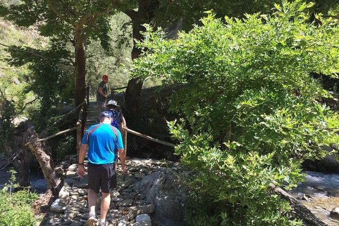 Bogoves Splendor: Waterfall Adventure & Wine Tasting - Itinerary Details