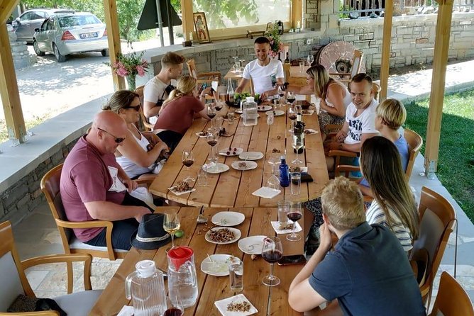 Bogoves Splendor: Waterfall Adventure & Wine Tasting - Meeting and Pickup Logistics
