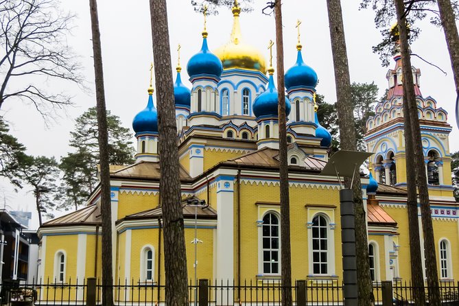 Bogs and Resorts in Jūrmala - Dzintari Forest Park: Tranquil Escape