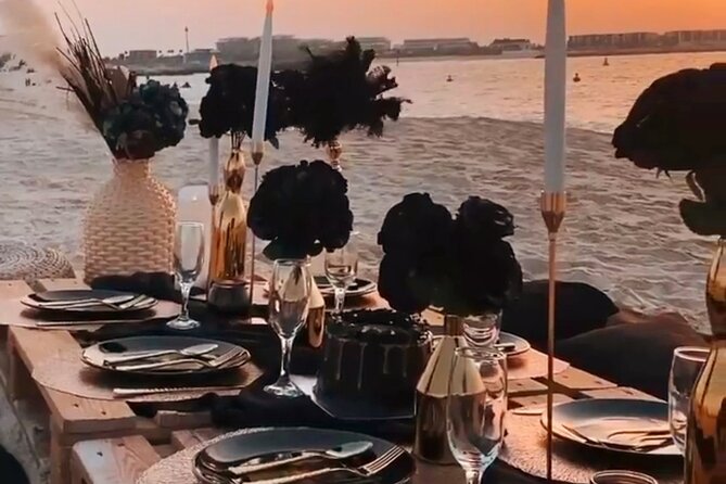 Bohemian Chic Style Beach Picnic in Dubai - Bohemian Chic Decor