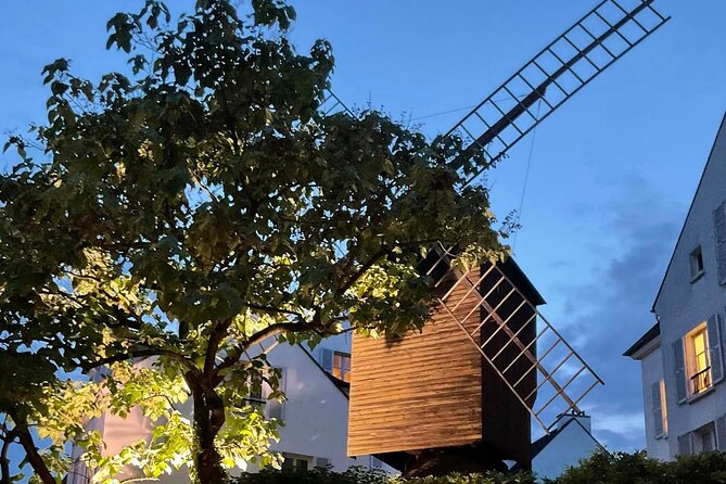 Bohemian Montmartre With Cheese Tasting- Walking Tour - Booking Information