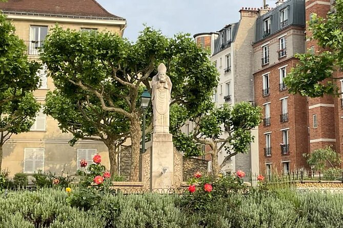 Bohemian Montmartre With Cheese Tasting- Walking Tour - Common Questions