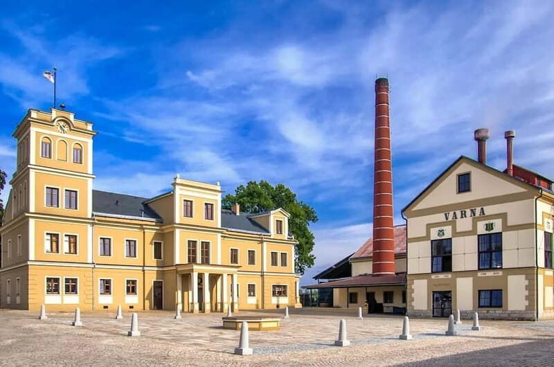 Bohemian Paradise with Brewery Tour from Prague - Savoring Czech Beer at a Historic Brewery