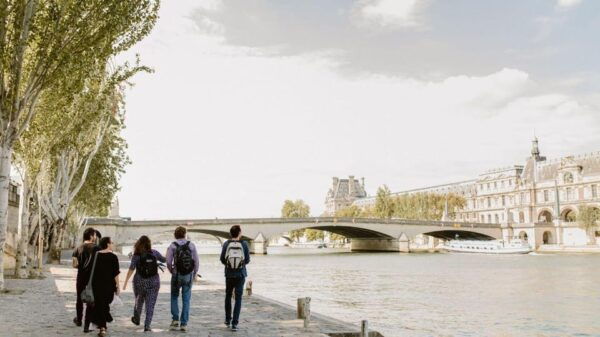 Bohemian Paris Tour by Night - Booking and Cancellation Policy