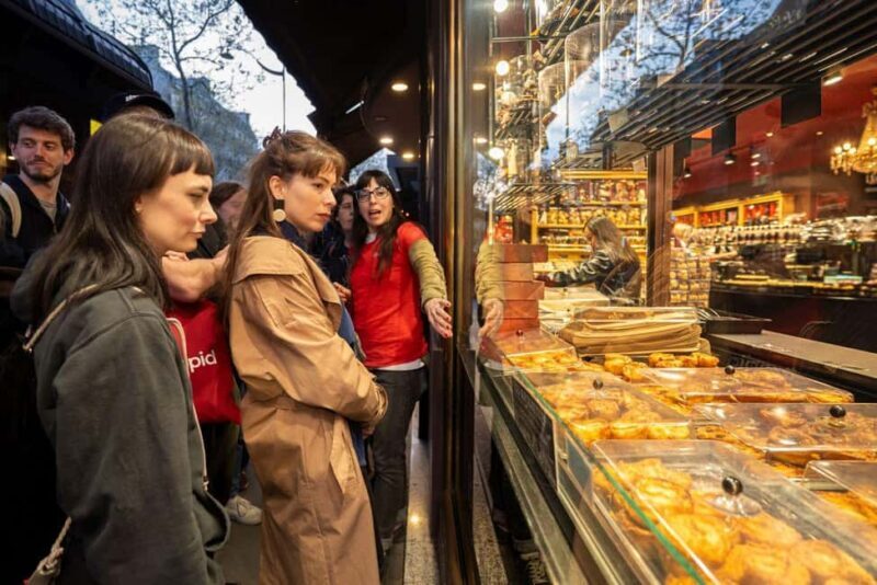 Boho Nights in Paris: A Magical Evening Tour - Practical Details and Why They Matter