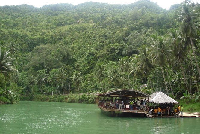 Bohol Choco Tour with Loboc River Lunch Buffet - Bohol Tarsier Conservation Area