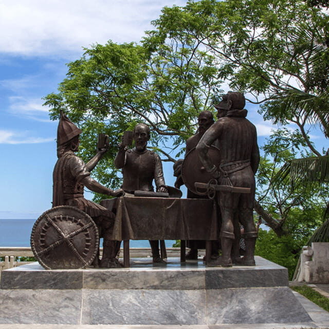 Bohol: Choco Tour with Lunch Buffet and Sikatuna Mirror - Good To Know  