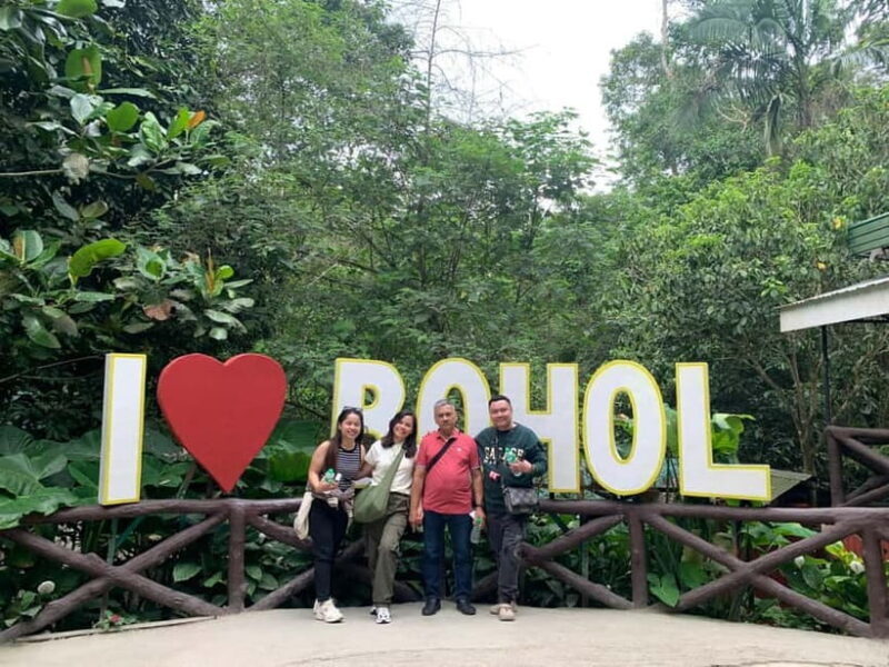 Bohol: Chocolate Hills, Tarsier, and Loboc River Tour - Visiting the Tarsier Sanctuary