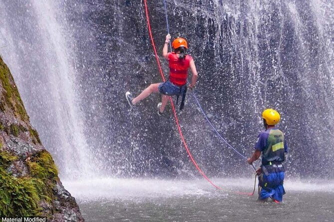 Bohol Countryside Tour with Lunch at Loboc River Cruise - Who Is This Tour Best For?