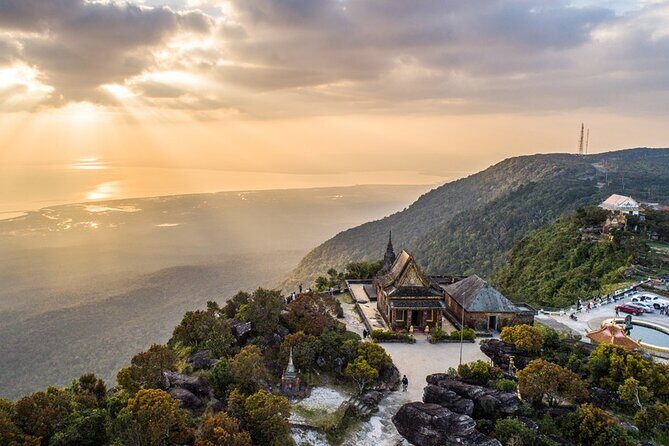 Bokor Mountain Tour - What the Bokor Mountain Tour Offers