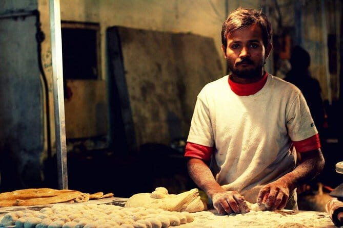 Bold bites on Karachis Burns Road - Good To Know