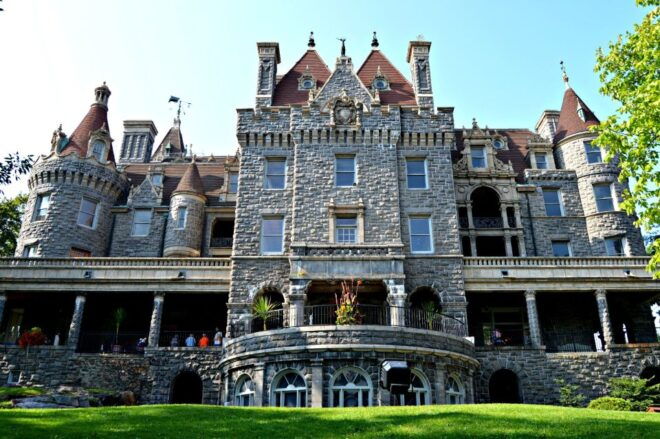 Boldt Castle and Two Nation Tour - Frequently Asked Questions