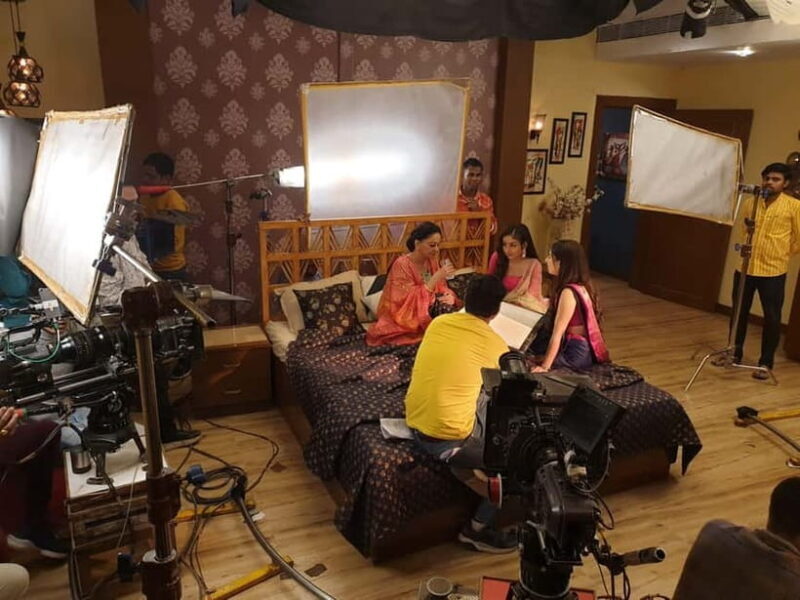 Bollywood Sightseeing and Celebrity Home Tour by Private Car - FAQ