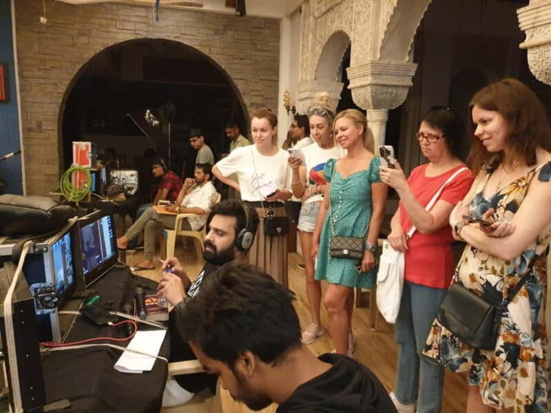 Bollywood Sightseeing and Celebrity Home Tour by Private Car - Experience the Glamour of Bollywood: A Detailed Review of the Private Studio Tour in Mumbai