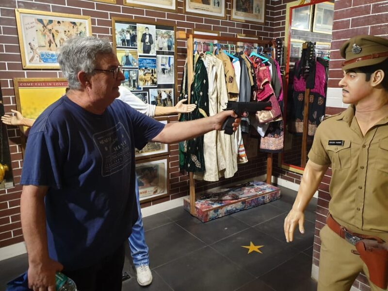 Bollywood Sightseeing and Celebrity Home Tour by Private Car - Final Thoughts: Is This Tour Worth It?