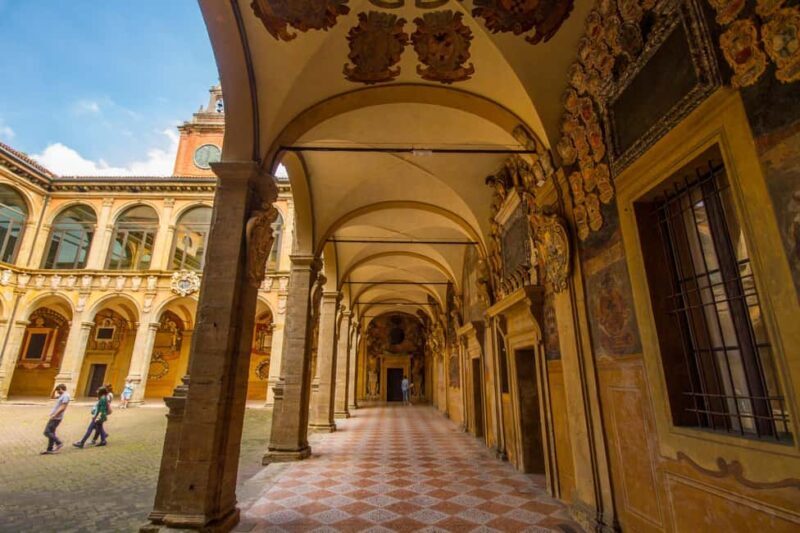 Bologna: Archiginnasio guided group tour - Good To Know