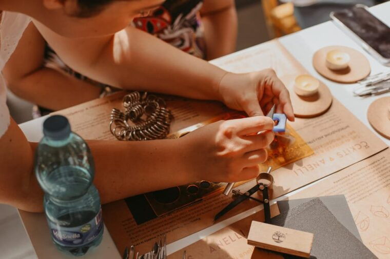 BOLOGNA BRUNCH & JEWELRY: Model your own ring in wax! - FAQ
