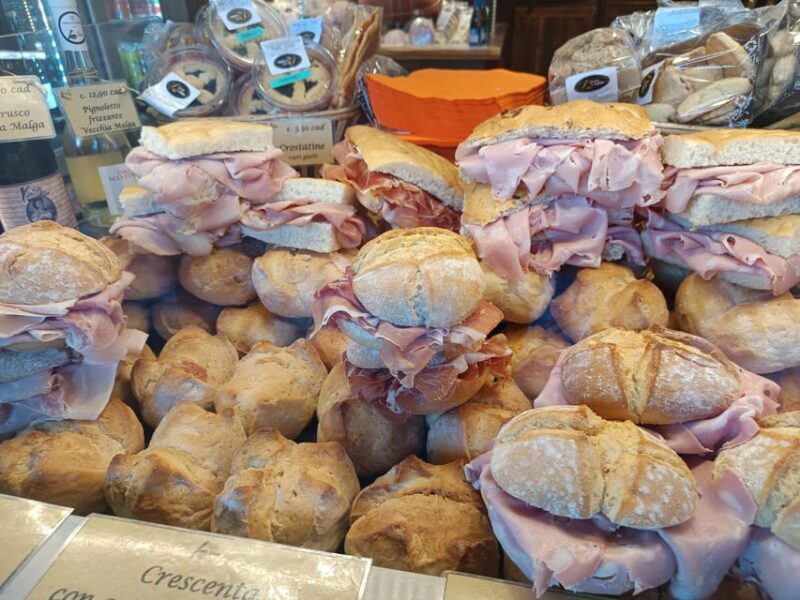 Bologna by night: Food, wine, spritz and fun - Good To Know