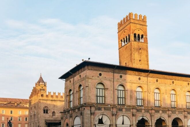 Bologna: City Center Walking Tour - Towers of Bologna: A Glimpse of the Skyline