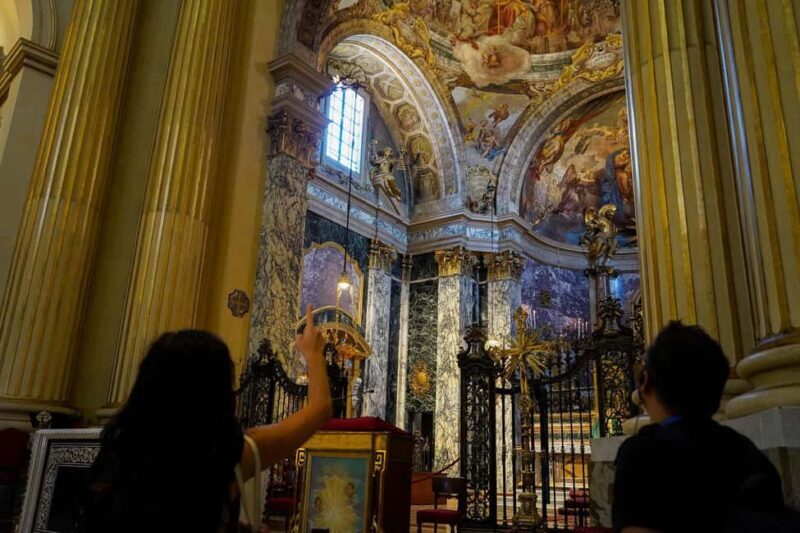 Bologna: Guided tour of the Basilica and Porticoes of San Luca - Accessibility and Practicalities