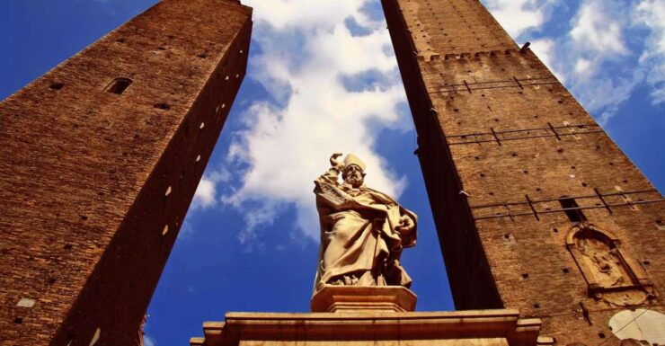 Bologna: Guided Walking Tour - Tour Highlights