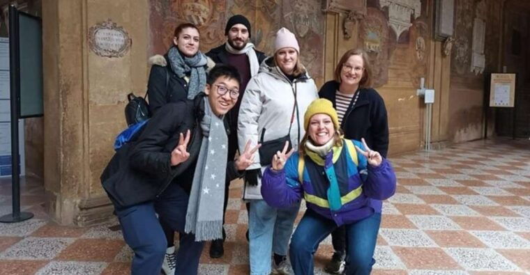 Bologna : Highlights & Hidden Gems Private Walking Tour - Itinerary Highlights
