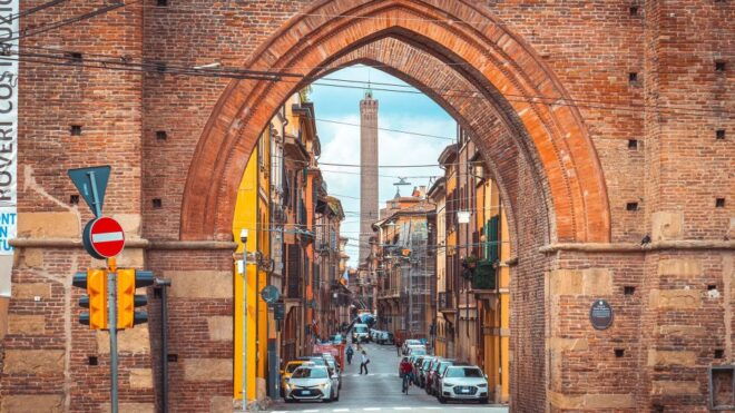 Bologna: Jewish History Private Tour of the City Center - Additional Information