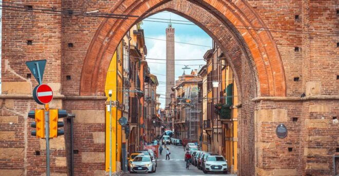 Bologna: Jewish History Private Tour of the City Center - Full Description
