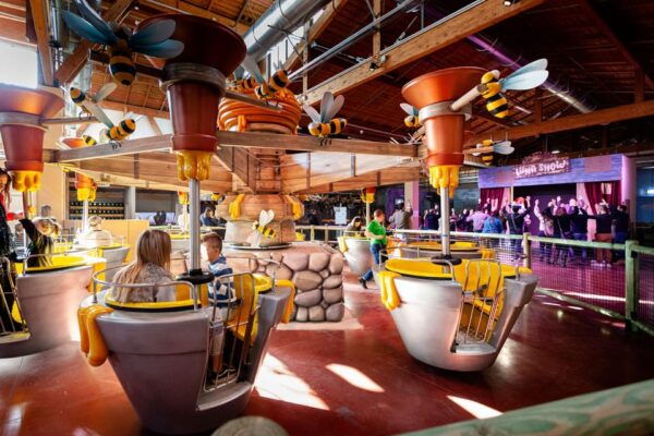 Bologna: Luna Farm Amusement Park Family Entry Ticket - Customer Ratings and Feedback