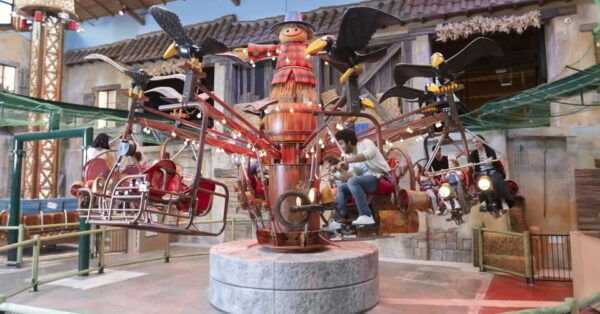 Bologna: Luna Farm Amusement Park Family Entry Ticket - Opening Hours and Special Events