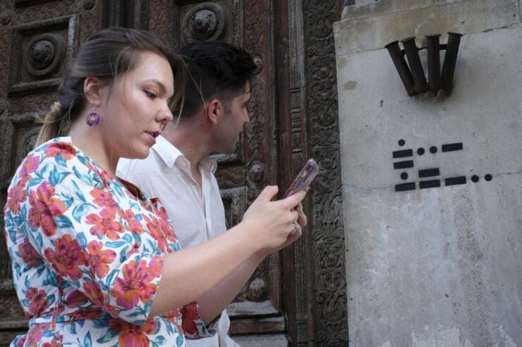 Bologna: Old Town Hidden Gems Exploration Game - Experience Highlights
