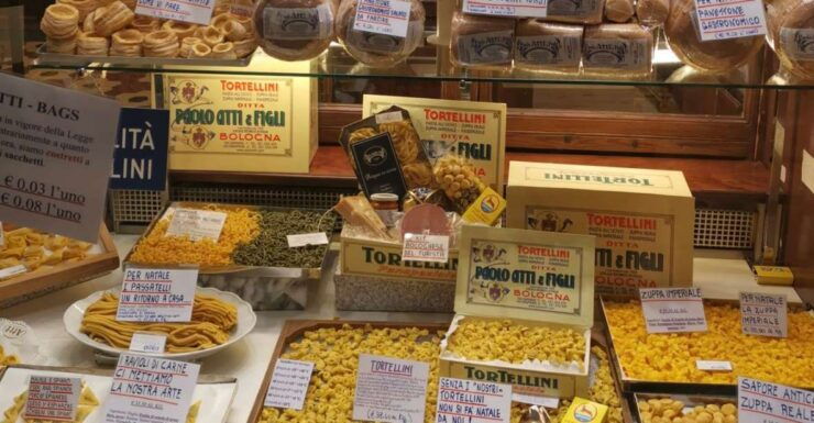 Bologna: Private Foodie Tour With Tastings - Good To Know