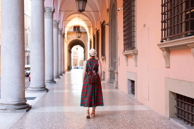 Bologna: Private Top Historical Sites Guided Walking Tour - Wandering Through Historic Porticoes and Academic Roots
