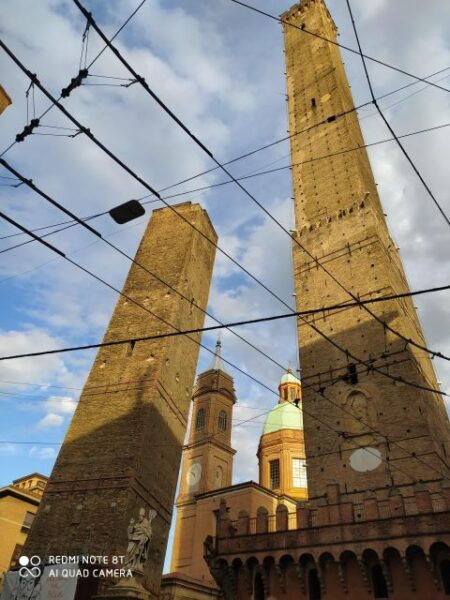 Bologna Private Walking Guided Tour With Licenced Guide - Directions