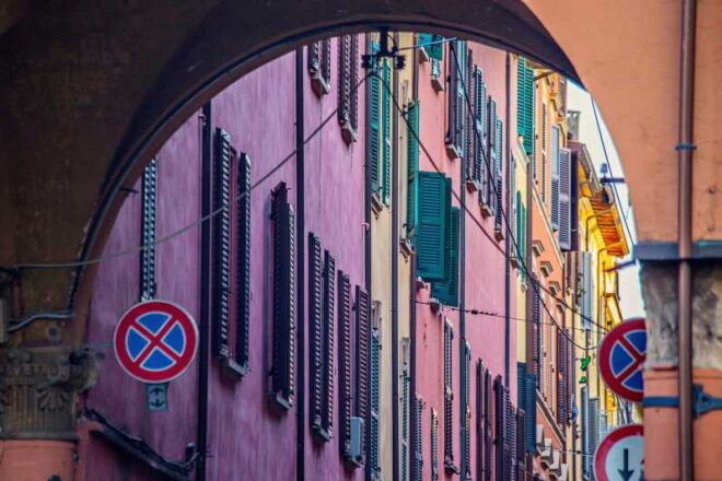 Bologna: Self-Guided Tour of the Center by E-Bike - Included in the Tour