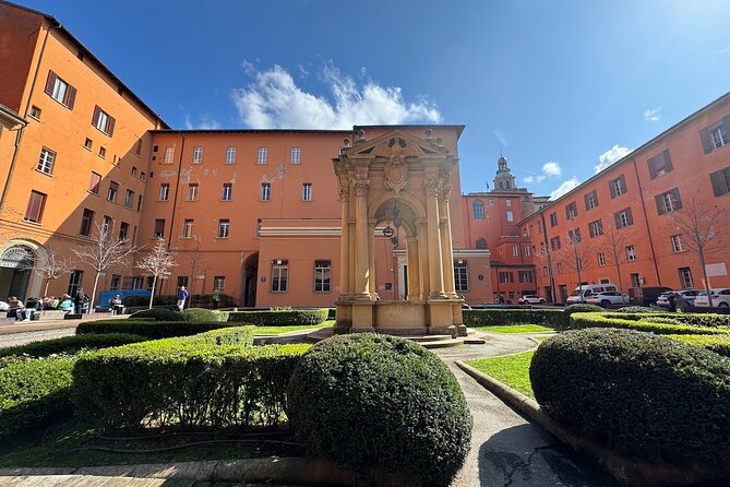 Bologna Small Group Walking Tour With Archiginnasio - Tour Information
