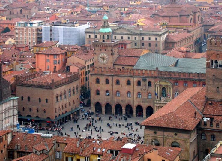 Bologna Theme Tour: the Oldest University in Europe - Booking Information