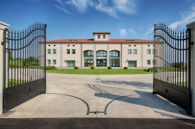 Bologna Vineyard Vista: a Journey Through Emilian Wines - Dietary Restrictions and Booking Deposit