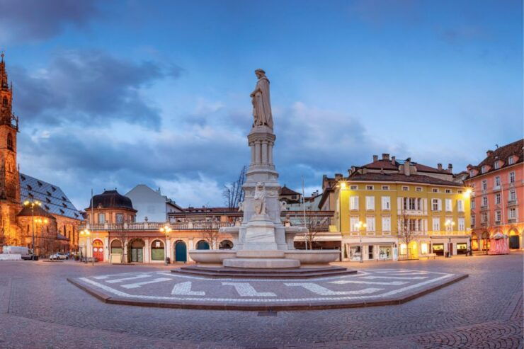 Bolzano: Self-Guided Highlights Scavenger Hunt & Tour - Itinerary