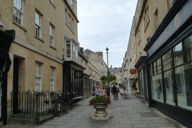 BOMBING of BATH - Walking Tour of the BAEDEKER RAIDS (1942) - Famous Royal Crescent Houses Affected